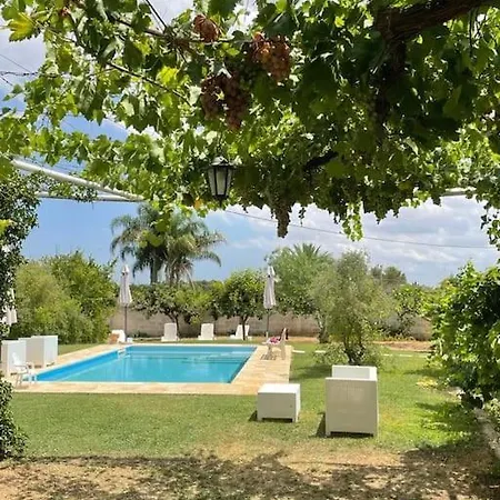 Villa Villa Serrezzula Con Piscina